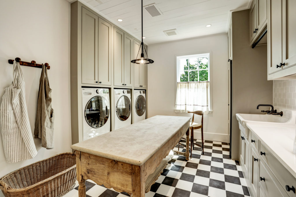 Is this the chicest utility room on the planet? Possibly.