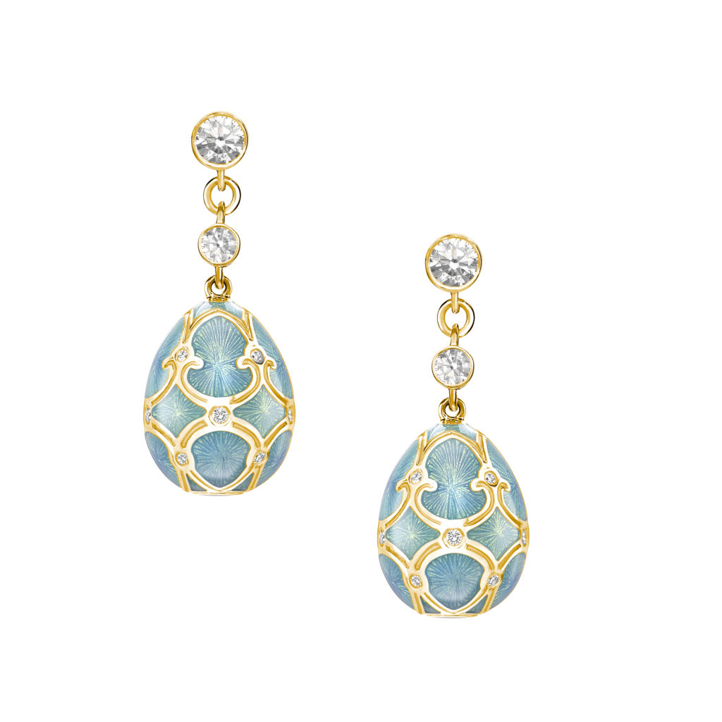 Palais Tsarskoye Selo turquoise earrings feature turquoise guilloché enamel and round white diamonds, set in 18 karat yellow gold.
