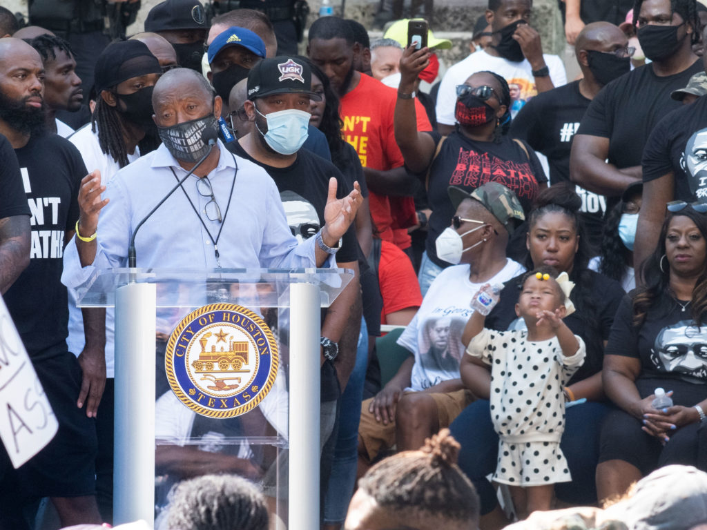 Houston Mayor Sylvester Turner took the stage for remarks to the sixteen members of the George Floyd family from Houston after the Houston March For George Floyd ended up at Houston City Hall. (Photo by F. Carter Smith)