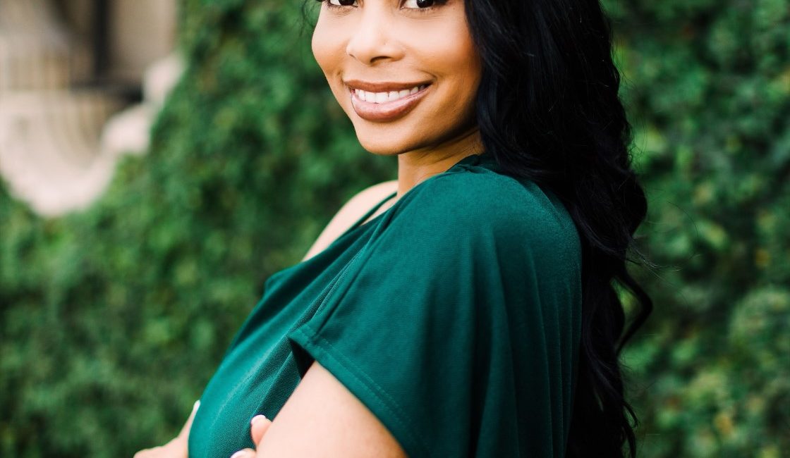 face mask skincare breakout mesha williams luxxy brow skin esthetician dallas