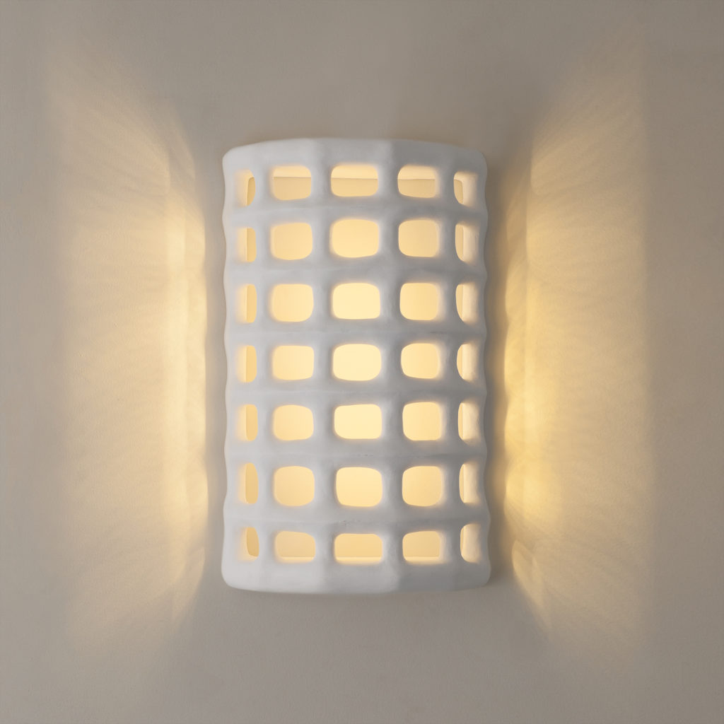 Webbed plaster sconce 