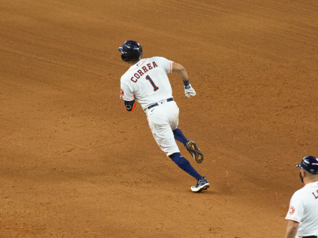 Carlos Correa is used to rounding the bases. (Photo by F. Carter Smith)