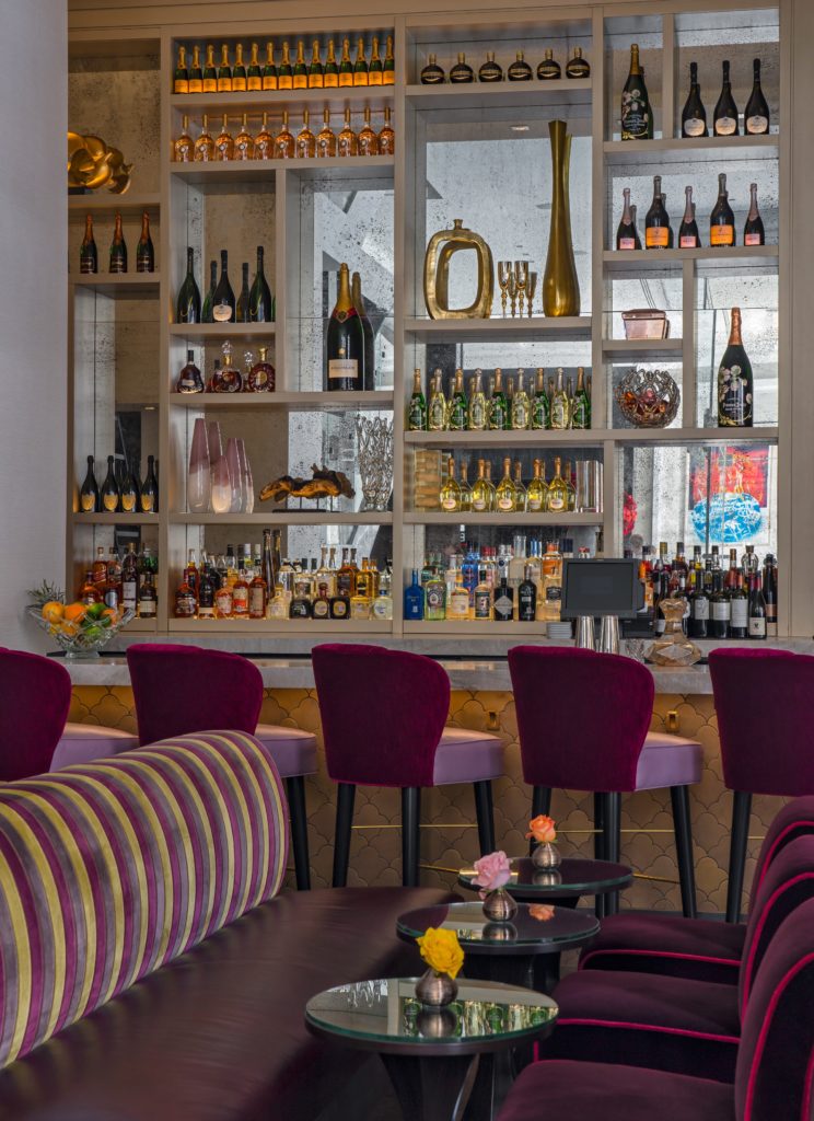 The charming Bloom & Bee bar in the Post Oak Hotel (Photo Courtesy of Fertitta Entertainment)