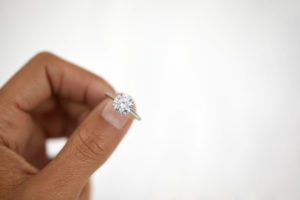 Clean Origin – Ethically sourced diamonds allow you to choose higher quality and carat diamonds and stay withing your budget.
