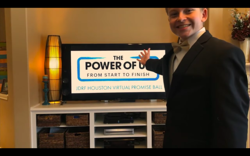 Grayson Schnellhardt and his family count down to the start of the virtual gala. (Courtesy JDRF)