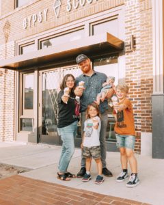 Gypsy Scoops – new owners Jeff and Stephanie Brannon