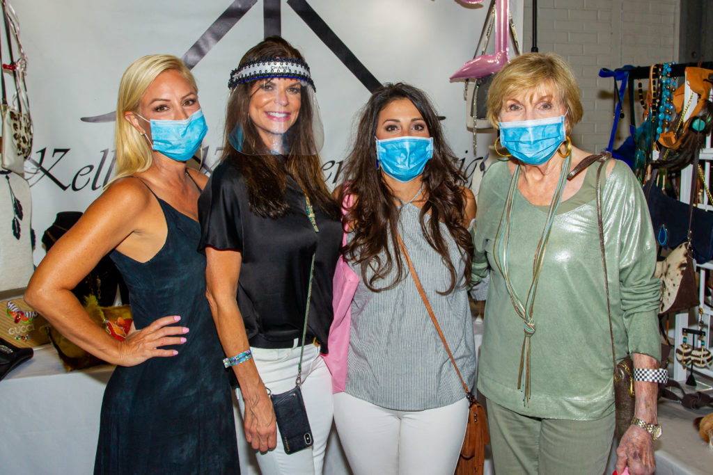Keri Jo McCrory, Kelly Anzilotti, Peyton Barrier, Becky Barrier at DASH Market Summer Sale (Photo by Gray Moore Photography)