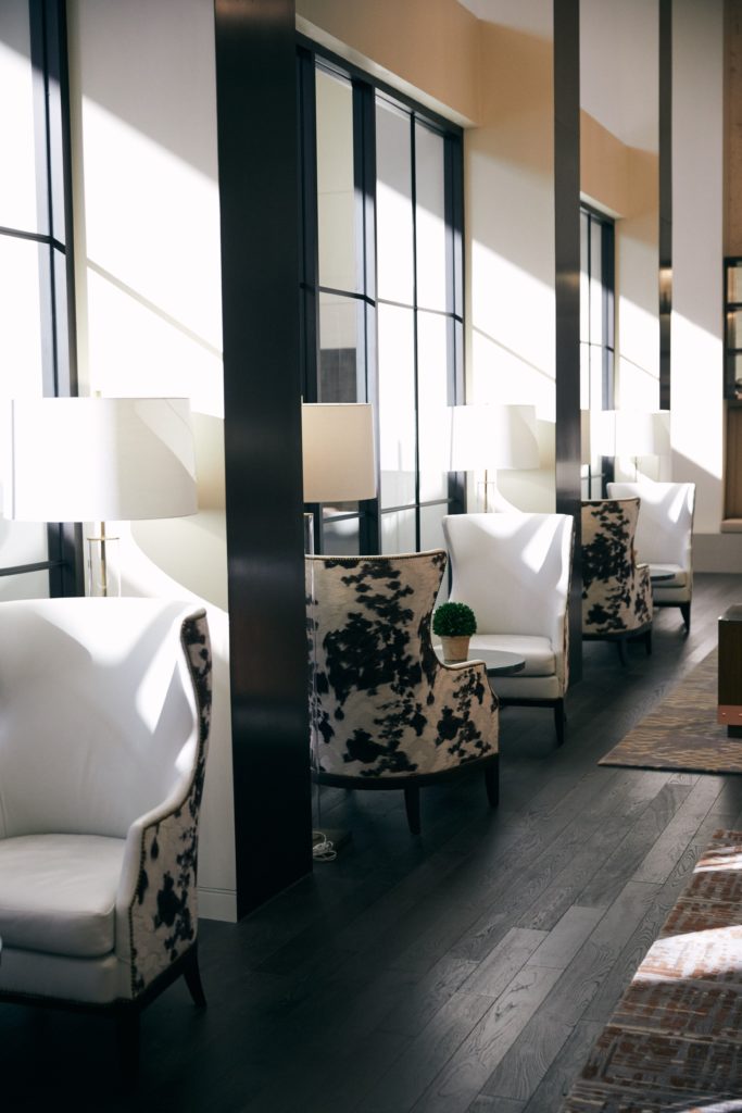 Omni Houston has been refreshed and redesigned with comfort in mind.