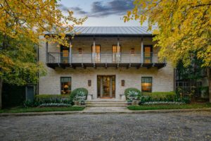 3910 Shenandoah Street