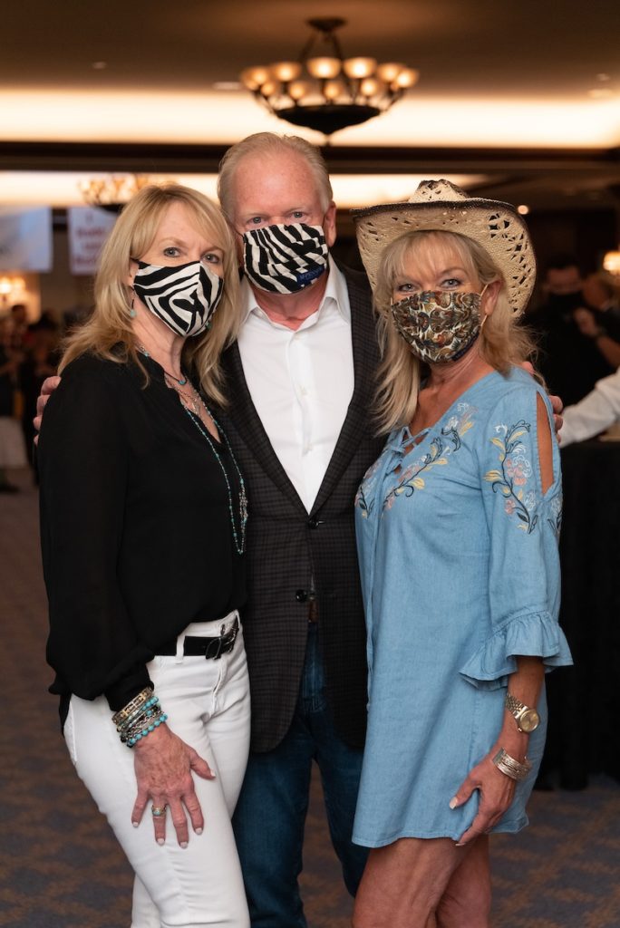 Belinda & Corky Hillhouse, Keslie Reese (Photo by Daniel Ortiz)