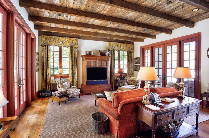 The guest indulges in pure British country charm. (HAR photo)  