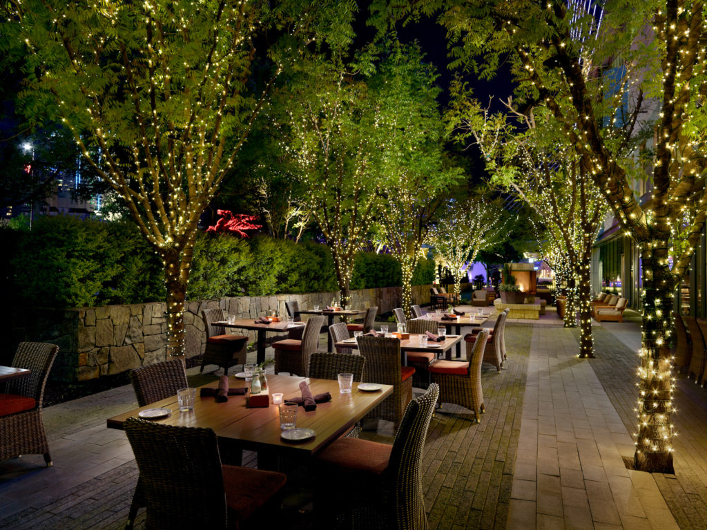 The Omni offers several delicious dining destinations to choose from during your stay. 