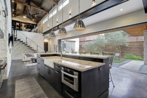 910 Rutland St., Houston