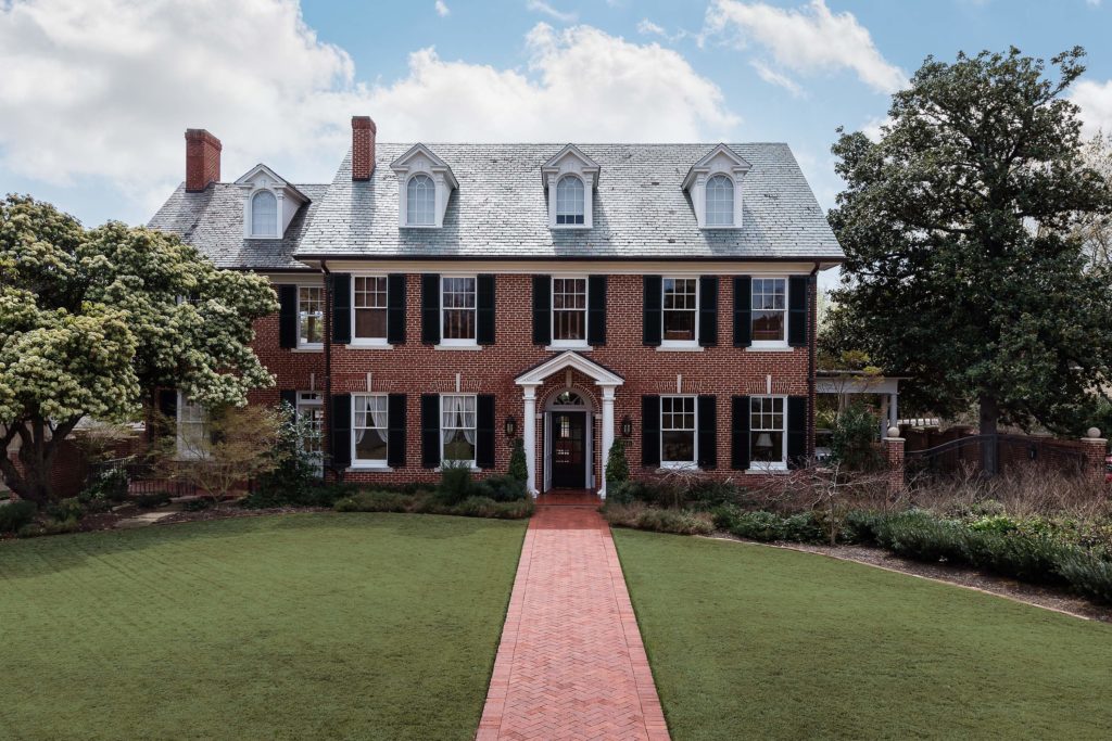 A look at 3645 Beverly circa 1921. This is just one of Briggs Freeman Sotheby's showcase Texas listings.