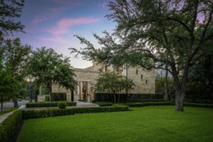 3701 Lexington-4