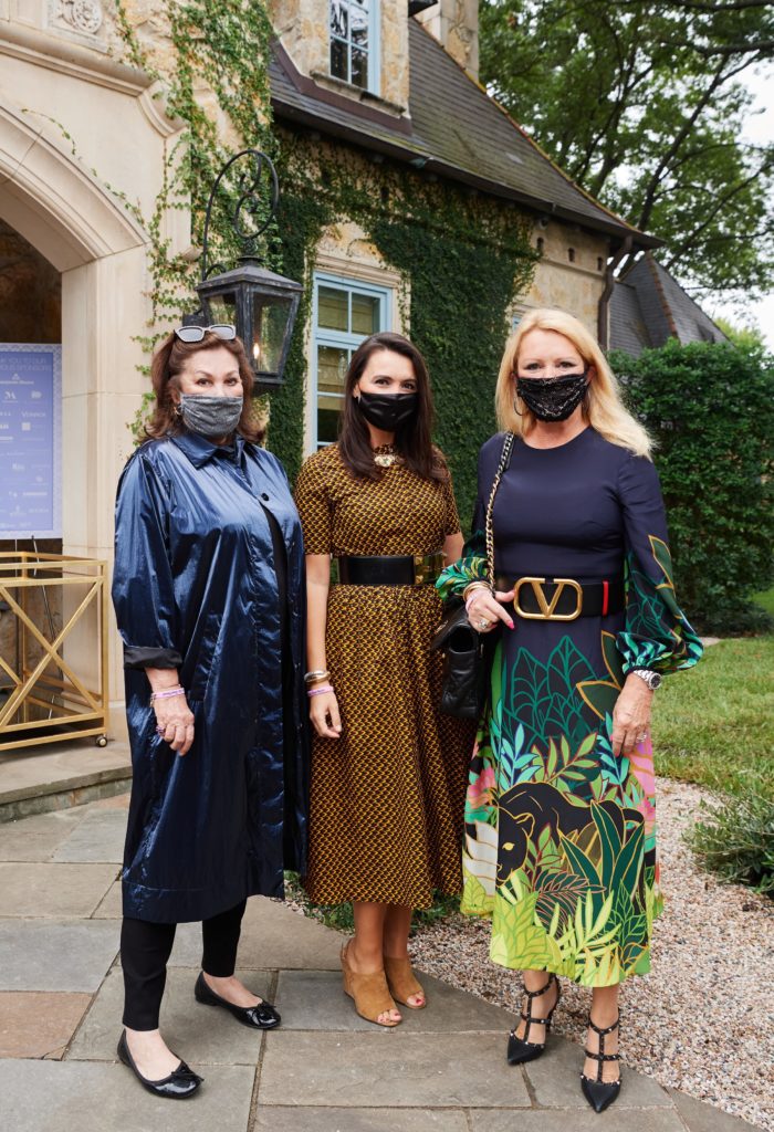 Caroline Whitman, Kimberly Schlegel Whitman, Myrna Schlegel (Photo by Jonathan Zizzo)