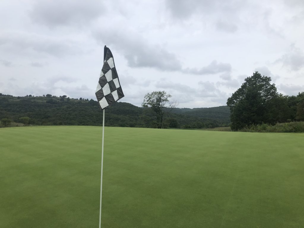 Payne Valley's greens are large. You'll have the chance to make putts. (Photo by Chris Baldwin)