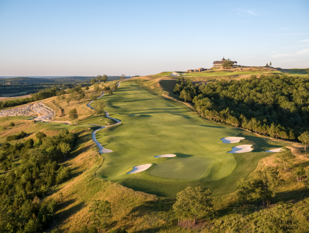 The first hole at Tiger Woods' Payne's Valley gives you a sense of what's going to come.