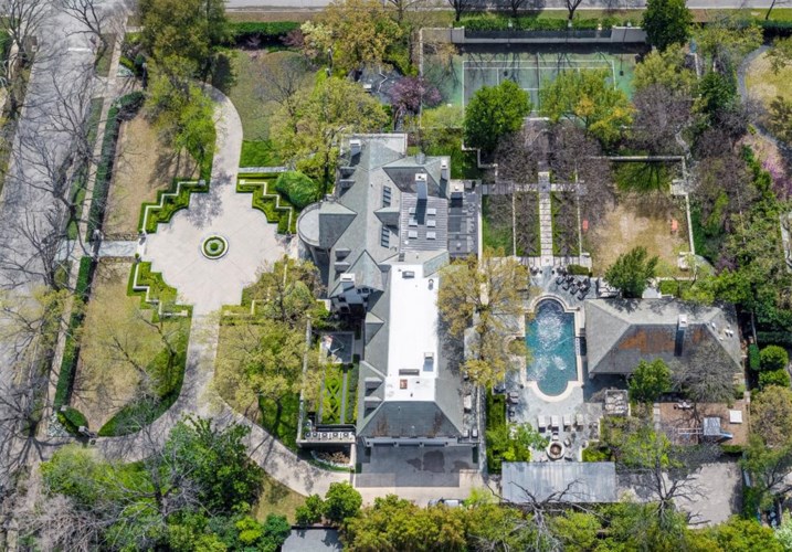 An aerial shot of the grounds. (Photo by Alex Perry, Allie Beth Allman & Assoc.)