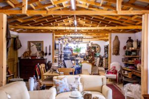 2110 Texas 237, Carmine