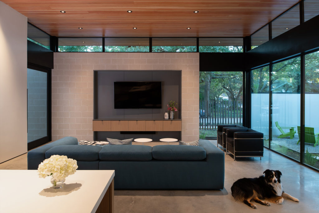 Winning Entry, Residential Architectural Design Under 3,500 Square Feet: StudioMET Architects (photo by Luis Ayala)