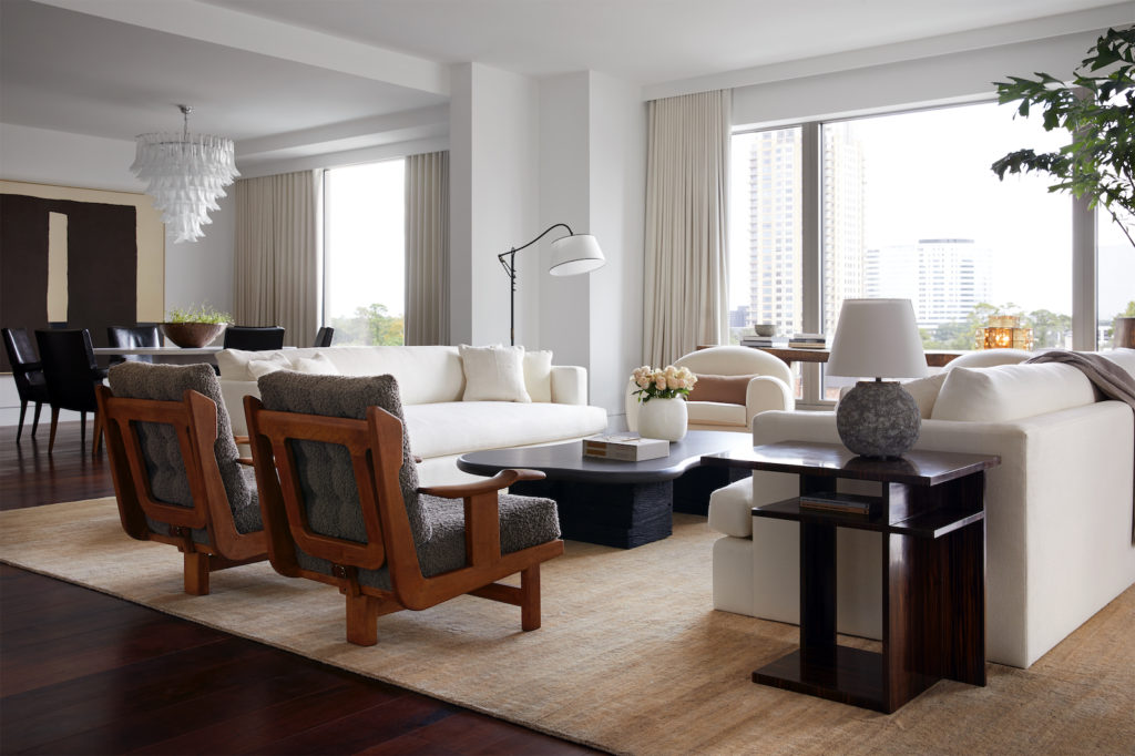 PaperCity 2020 Design Awards: Winning Entry, Residential Interior Design Under 3,500 Square Feet: Brandon Fontenot Interiors (Pär Bengtsson) 