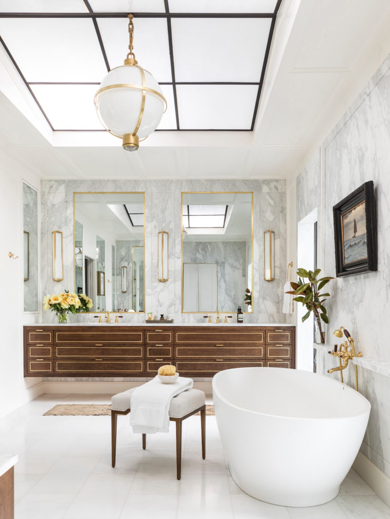 Winning Entry, Singular Space - Bath: Marie Flanigan Interiors (photo by Julie Soefer) 