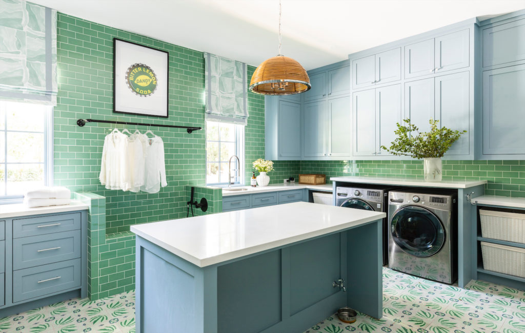 Winning Entry, Use of Small Space (Tie): Creative Tonic Design, (photo by Julie Soefer)