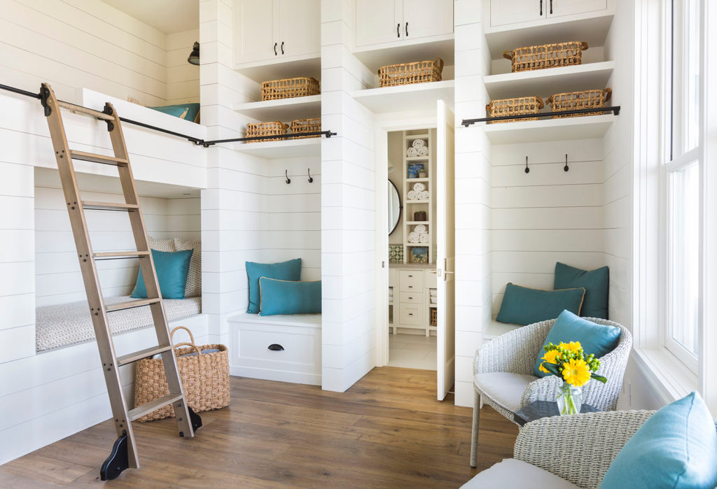 Winning Entry, Use of Small Space (Tie): Lucas/Eilers Design Associates (photo by Julie Soefer, Stephen Karlisch)