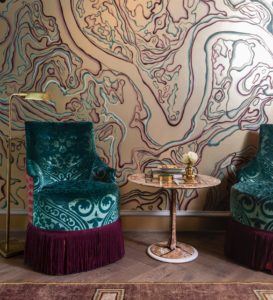 336 9888_200210_CreativeTonic