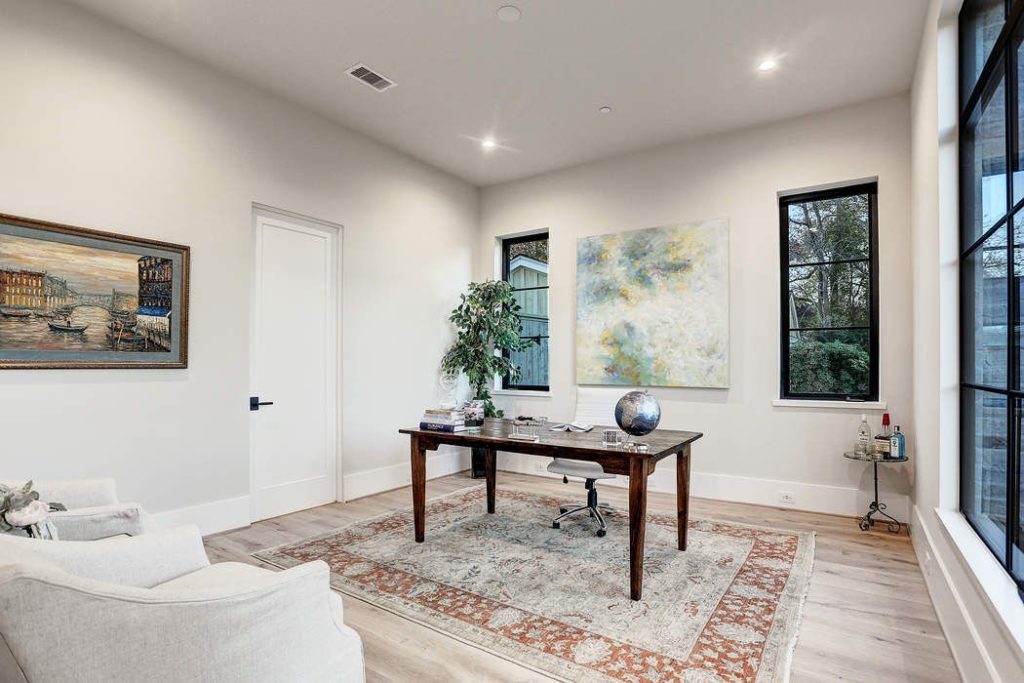 Martha Turner Sotheby's International Realty agent David B. Atkins staged this home in Spring Valley with furnishings from his warehouse.  (Photo by Shelby Hodge)