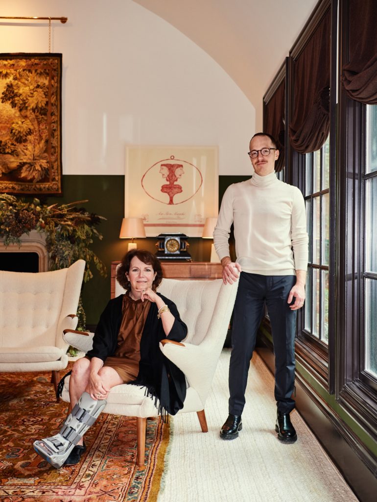 Catherine Viviano, Michael Viviano, Viviano Viviano, in the family room they designed (Photo by Jonathan Zizzo)