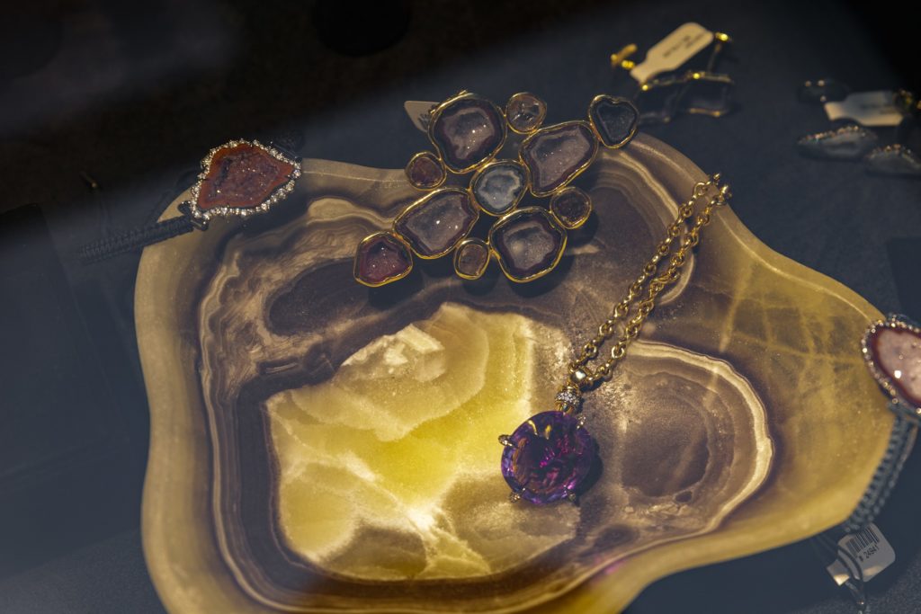 Jewelry by Kimberly McDonald (Photo by WJN Photo)