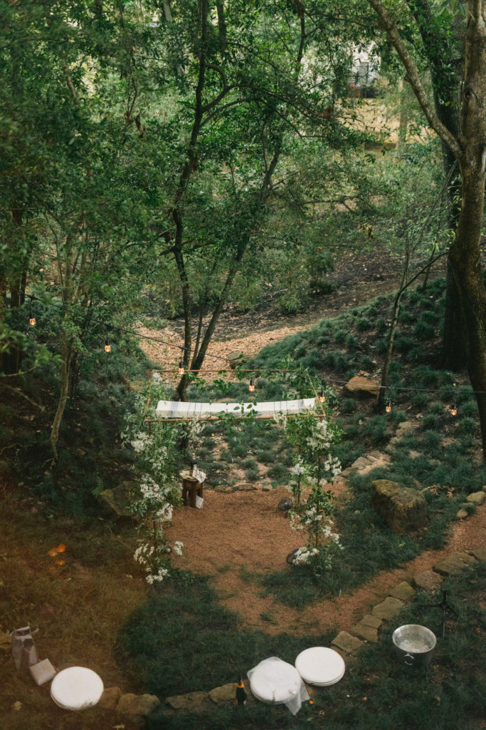 Emily Rudelson and her team created a beautiful space for a backyard wedding in days.