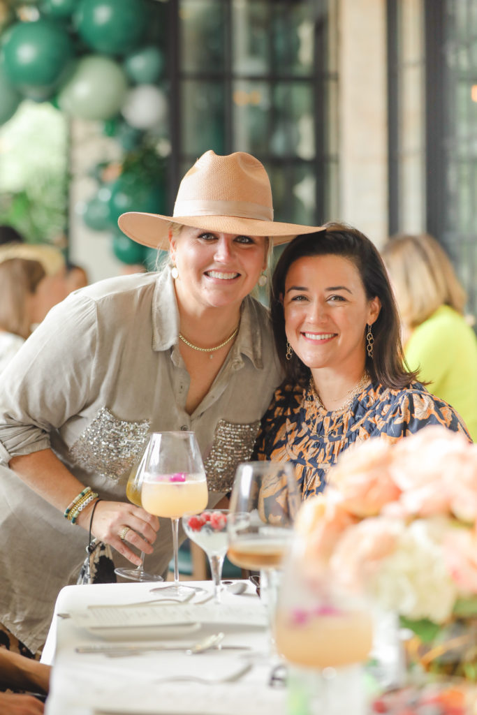 Meredith Chastang, Ashley Pearce (Photo by Johnny Than)