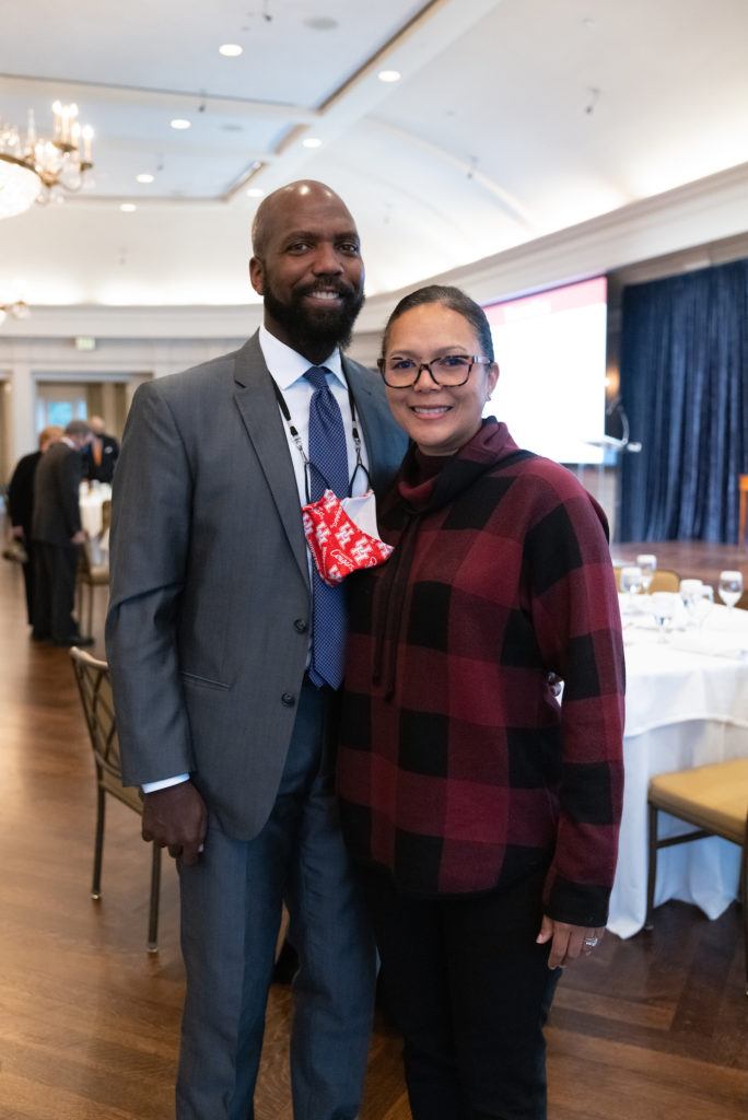 Michael & Karen Purvey at the Houston Hospice Laura Lee Blanton Community Spirit Award dinner. (Photo by Daniel Ortiz)