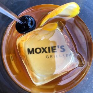 Southlake restaurant Moxie’s Grill and Bar moves seamlessly from brunch to happy hour