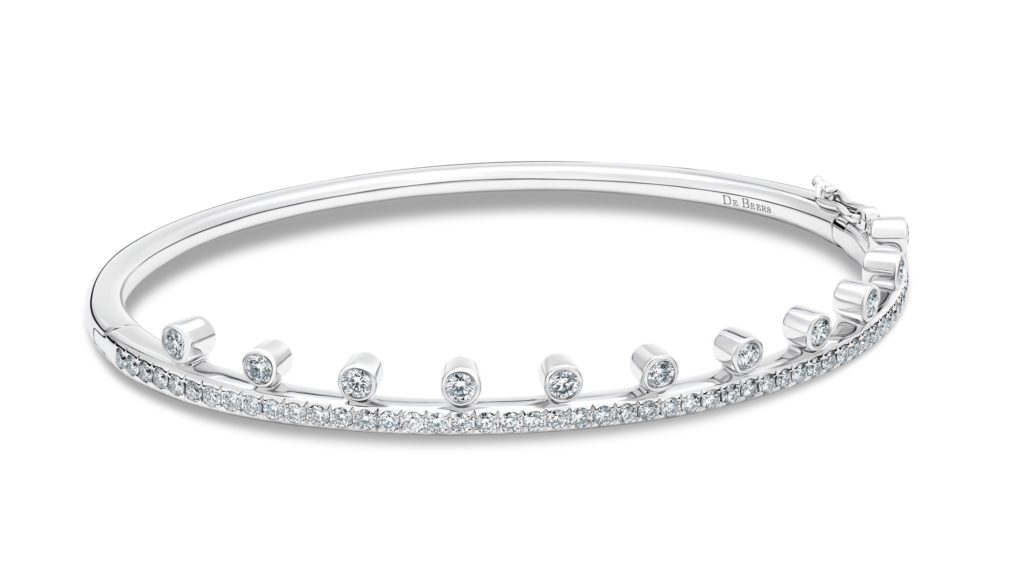 De Beers Jewellers' Dewdrop bracelet is a recent addition to the collection.