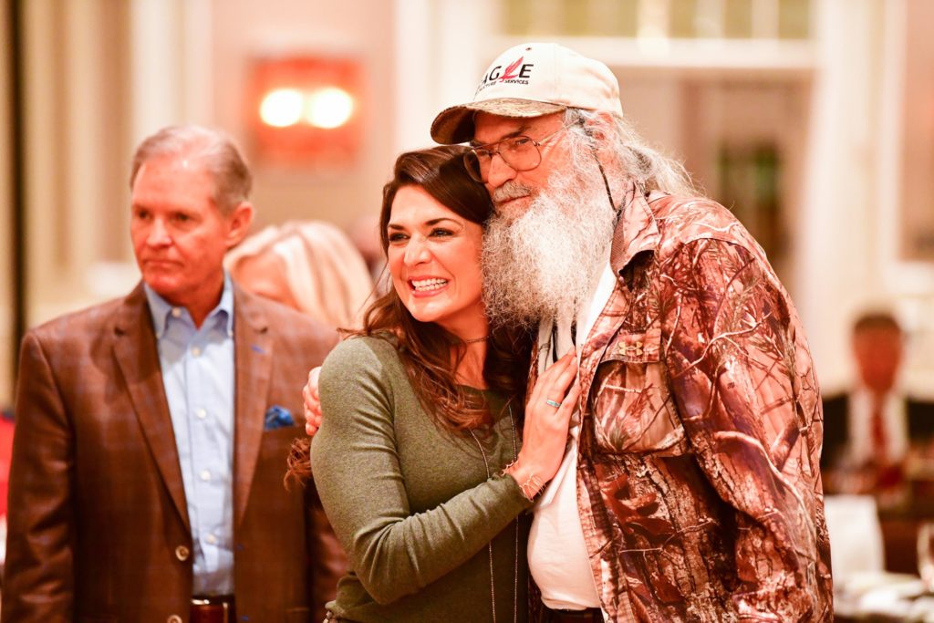  Insperity’s Amanda Benhow & Duck Dynasty’s Uncle Si Robertson (Photo by Thomas Hopkins Photography)