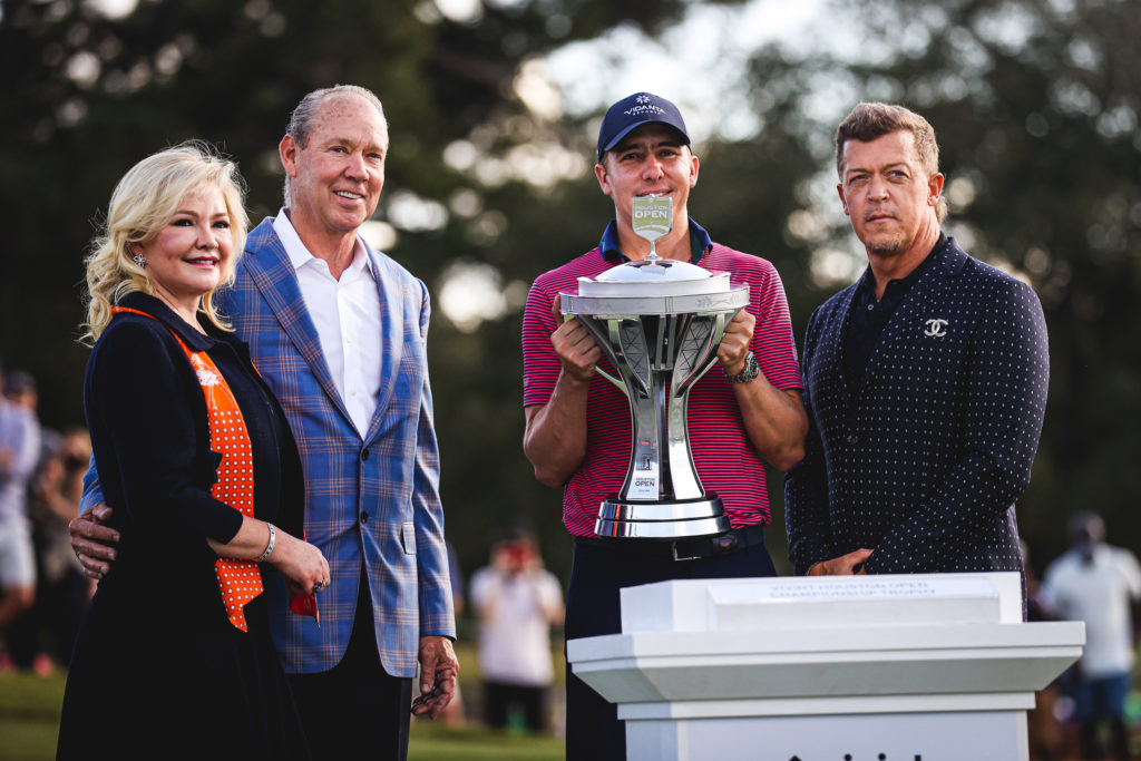 Whitney Crane, Jim Crane, Carlos Ortiz and Vivint CEO Todd Pederson pose after Ortiz's two shot victory. (Courtesy photo)