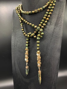 Cary OKeefe Jewelry – Green pearls and spear tips necklace