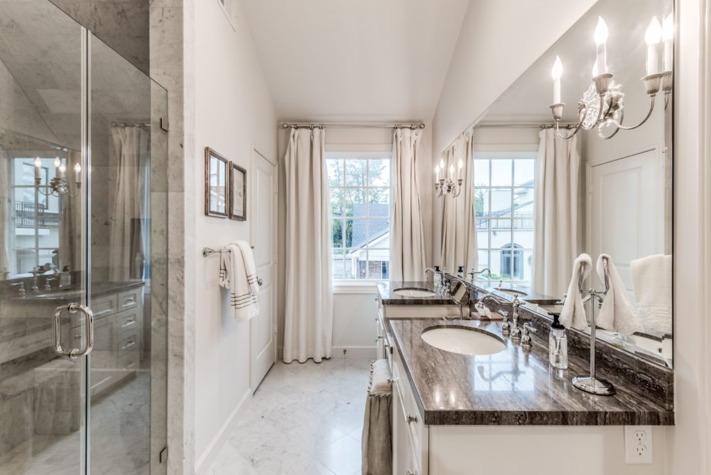 Guest apartment's luxe ensuite.