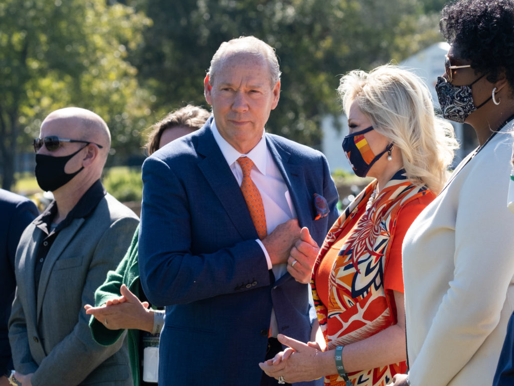 Astros owner Jim Crane and his wife Whitney are no strangers to golf. (Photo by F. Carter Smith)