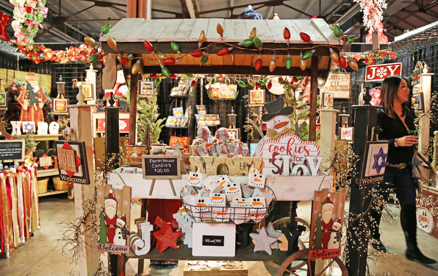 Chi Omega Christmas Market