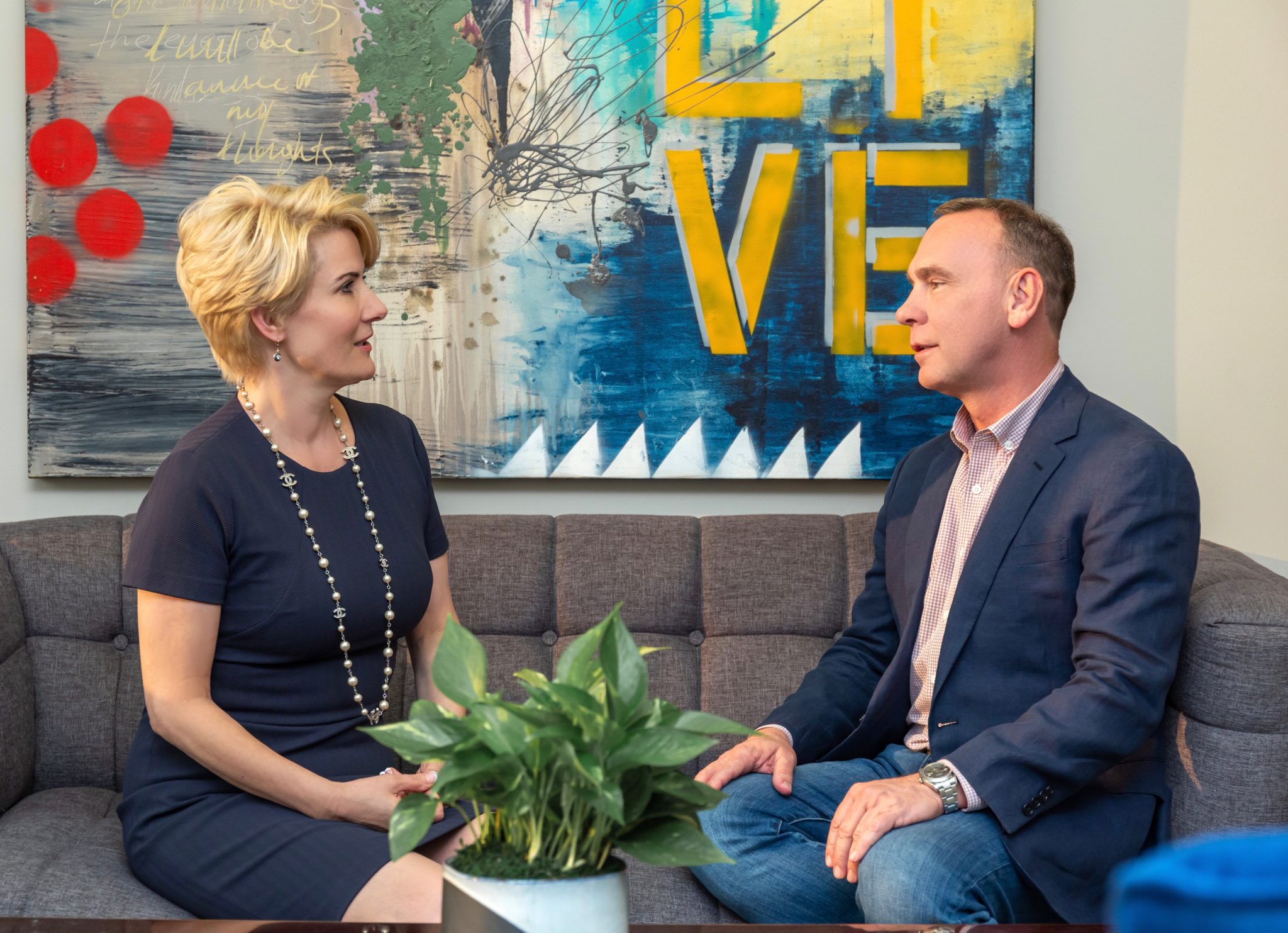 Renowned Doctor Creates a Groundbreaking Institute That Treats Clients