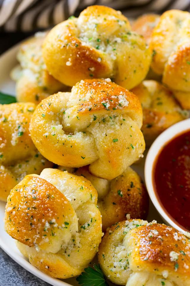 The garlic knots at Yonkers Pizza Co. look splendid. (Courtesy)