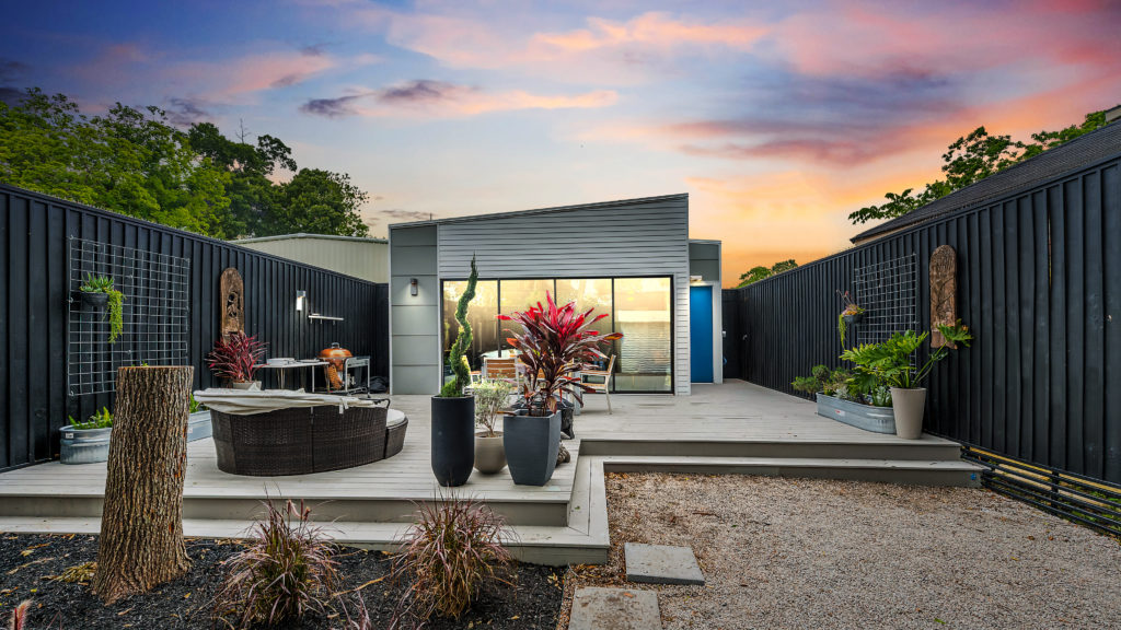 Nouveau Bungalows Steve Allen Designs