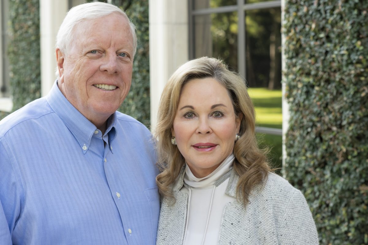 Houston Billionaire Couple Give a Cool Christmas Million to United Way