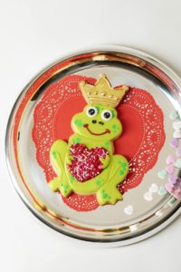 Houses_Parties_ECOM0221_AK026_4_2_1200x