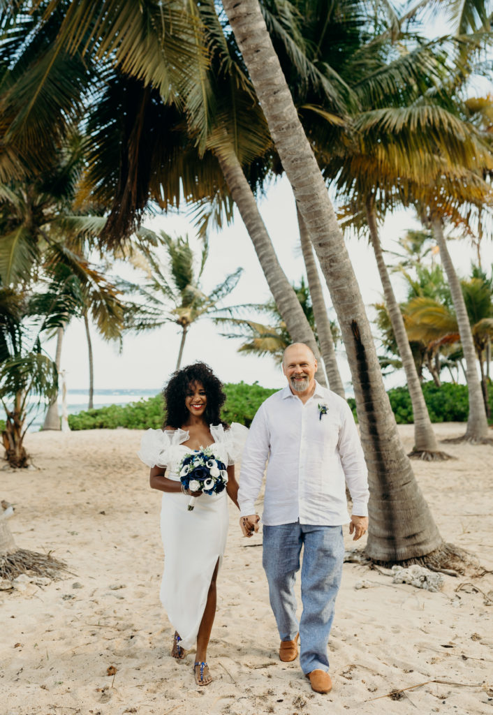 The beachfront wedding of Jacquie Baly and James Craig at St. Croix in the U.S. Virgin Islands was a small affair with only her sons attending. (Photo by Meredith Zimmerman)